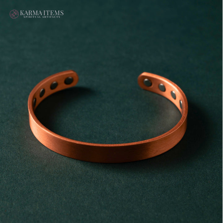 The Tibetan Pressure Point Bracelet
