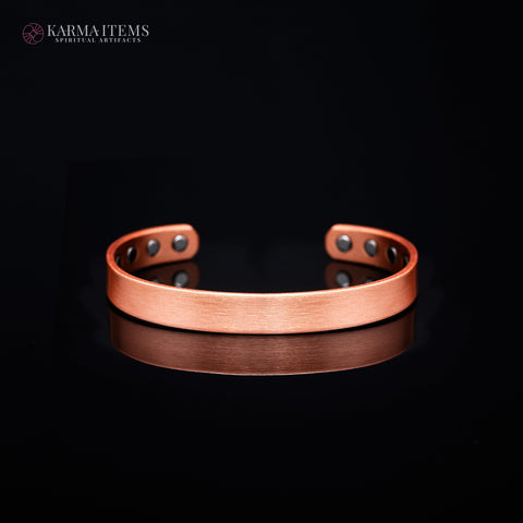 The Tibetan Pressure Point Bracelet